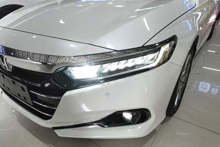 Used Honda Accord 2022 260TURBO Luxury Edition Left Front Headlight