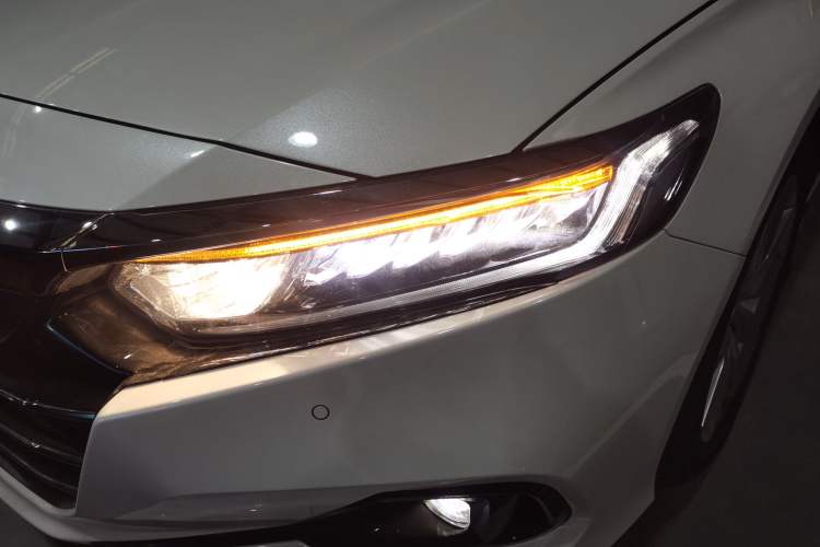 Used Honda Accord 2022 260TURBO Luxury Edition Left Front Headlight