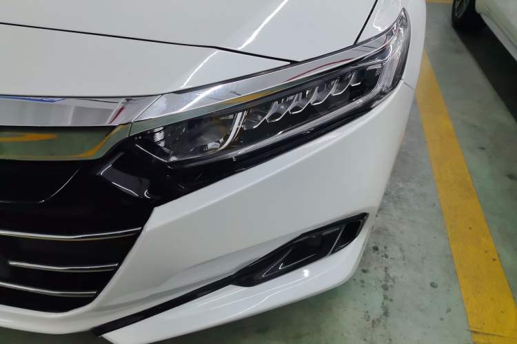 Used Honda Accord 2022 260TURBO Luxury Edition Left Front Headlight
