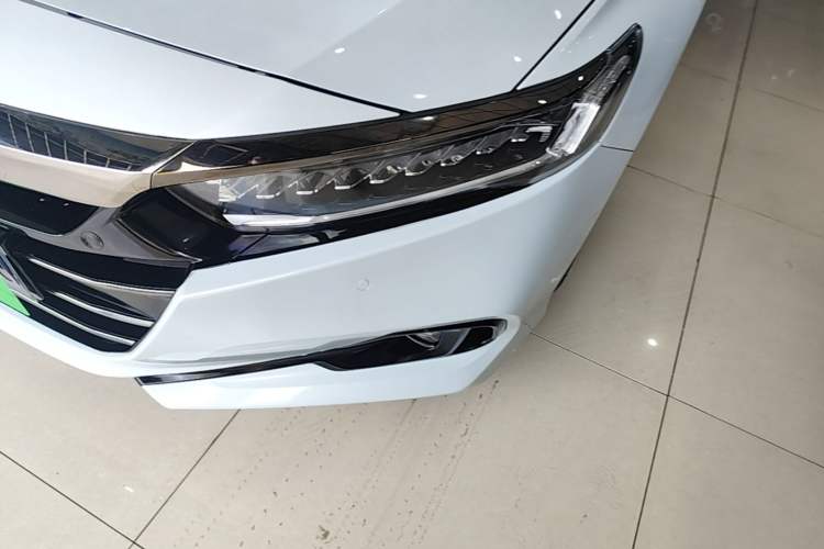 Used Honda Accord 2022 260TURBO Phantom Night · Prestige Edition Left Front Headlight