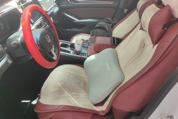 Used Honda Accord 2022 260TURBO Phantom Night · Prestige Edition Left Front Seat