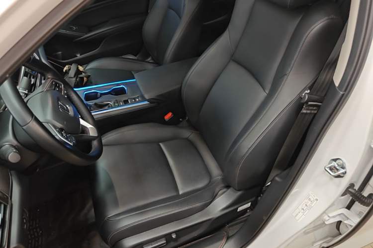 Used Honda Accord 2022 260TURBO Luxury Edition Left Front Seat