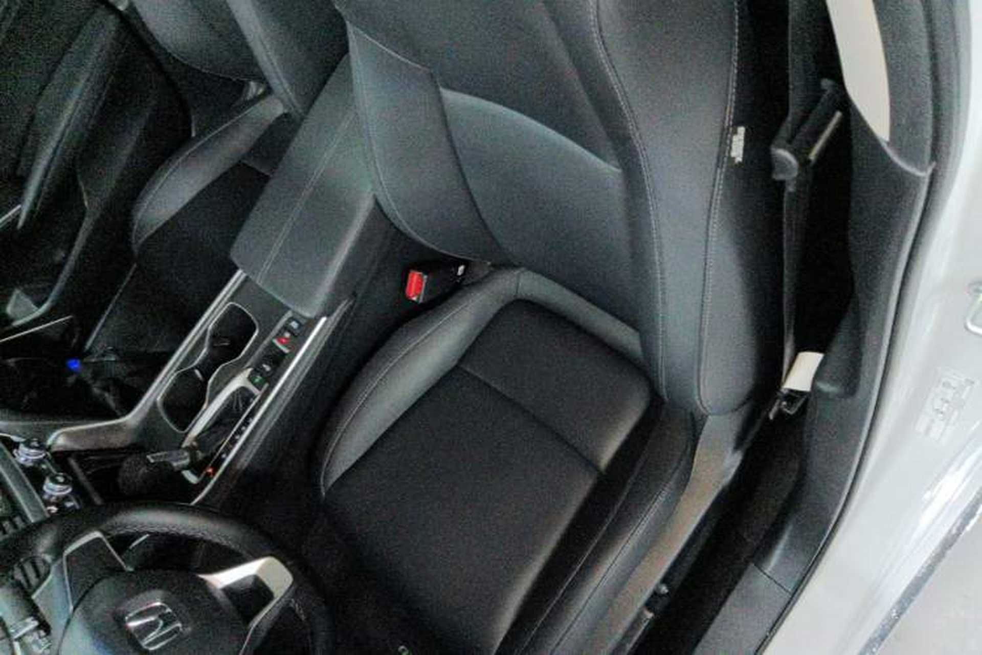 Used Honda Accord 2022 260TURBO Luxury Edition Left Front Seat