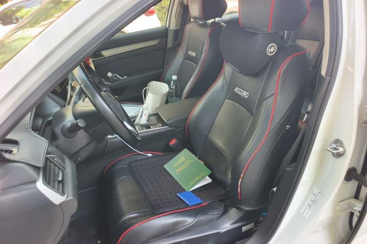 Used Honda Accord 2022 260TURBO Luxury Edition Left Front Seat
