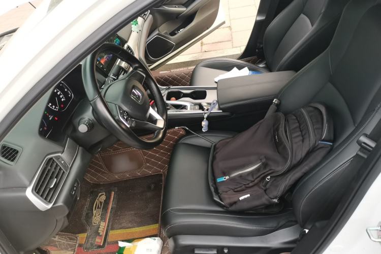 Used Honda Accord 2022 260TURBO Luxury Edition Left Front Seat