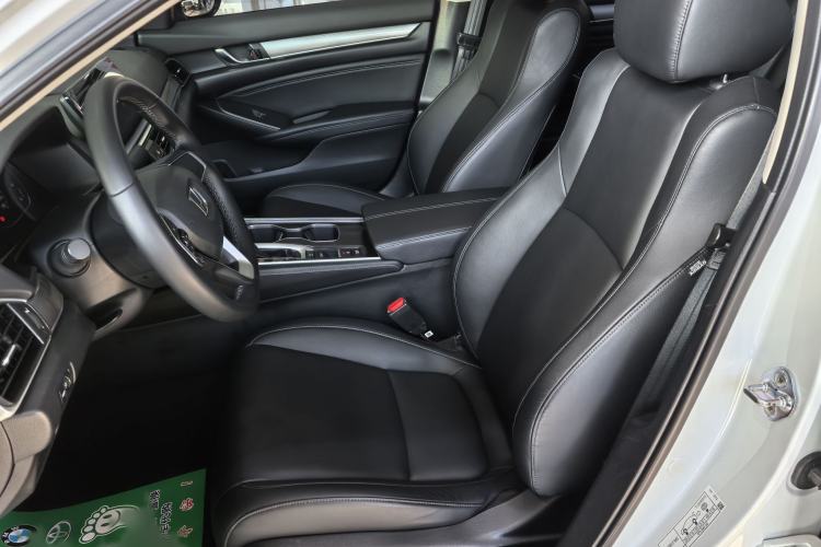 Used Honda Accord 2022 260TURBO Luxury Edition Left Front Seat