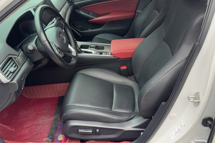 Used Honda Accord 2022 260TURBO Luxury Edition Left Front Seat