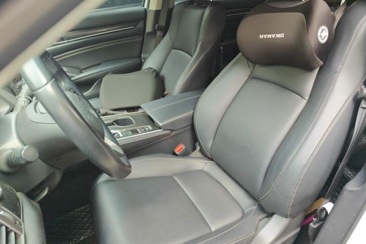 Used Honda Accord 2022 260TURBO Phantom Night · Prestige Edition Left Front Seat