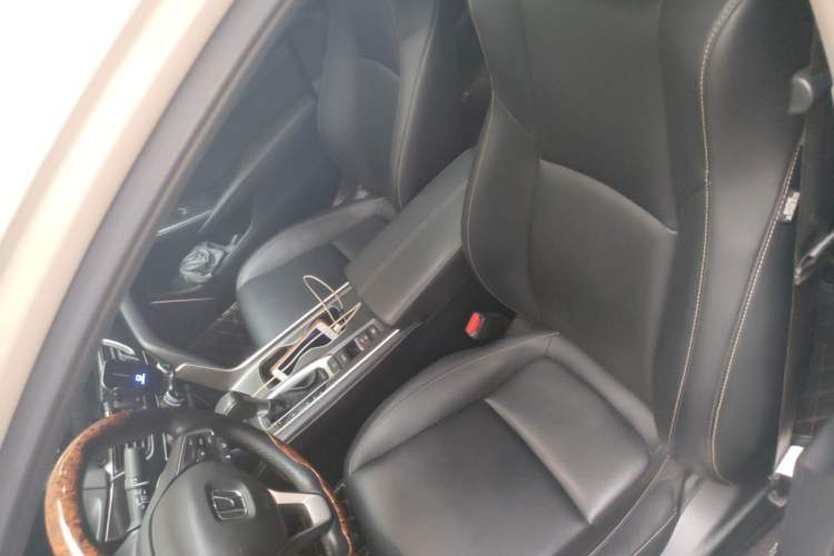 Used Honda Accord 2022 260TURBO Phantom Night · Prestige Edition Left Front Seat