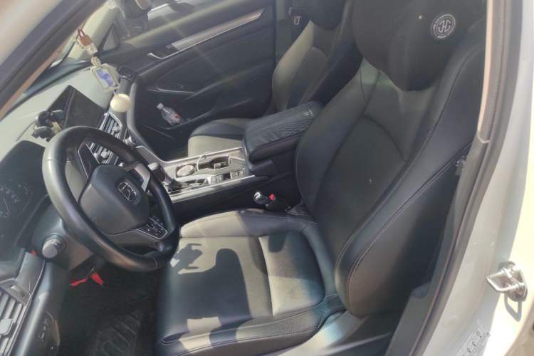 Used Honda Accord 2022 260TURBO Luxury Edition Left Front Seat