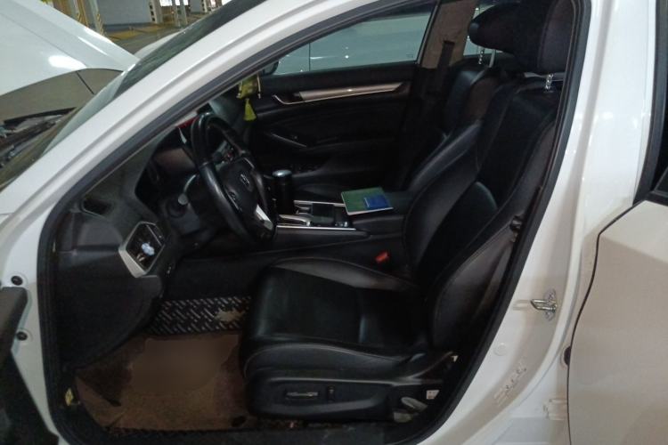 Used Honda Accord 2022 260TURBO Comfort Version Left Front Seat