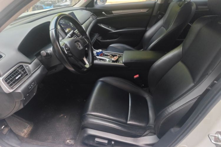 Used Honda Accord 2022 260TURBO Luxury Edition Left Front Seat