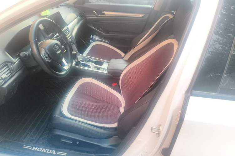 Used Honda Accord 2022 260TURBO Luxury Edition Left Front Seat