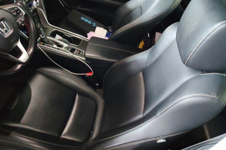 Used Honda Accord 2022 260TURBO Phantom Night · Prestige Edition Left Front Seat