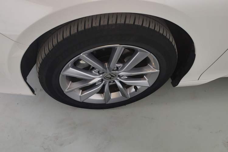 Used Honda Accord 2022 260TURBO Luxury Edition Left Front Wheel Hub