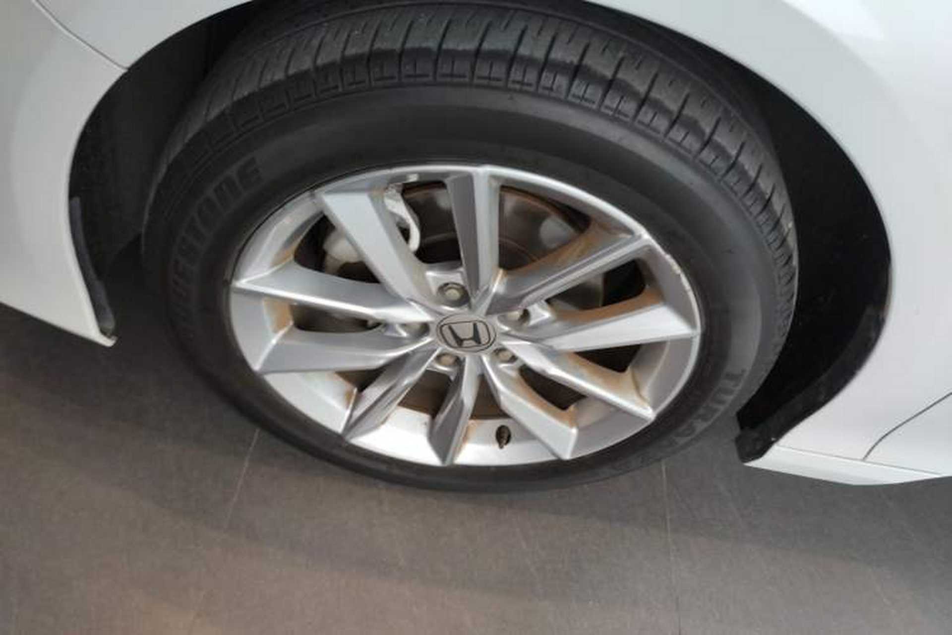 Used Honda Accord 2022 260TURBO Luxury Edition Left Front Wheel Hub