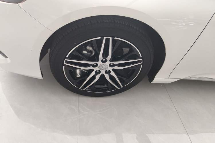 Used Honda Accord 2022 260TURBO Phantom Night · Prestige Edition Left Front Wheel Hub