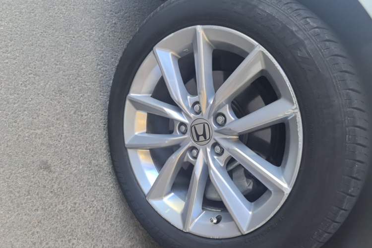 Used Honda Accord 2022 260TURBO Luxury Edition Left Front Wheel Hub