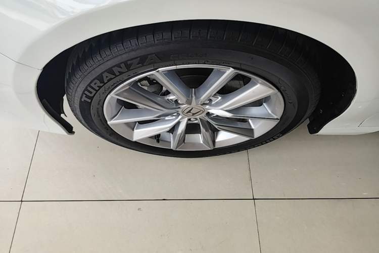 Used Honda Accord 2022 260TURBO Luxury Edition Left Front Wheel Hub