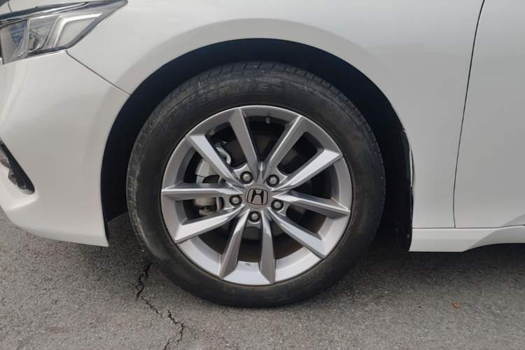 Used Honda Accord 2022 260TURBO Luxury Edition Left Front Wheel Hub