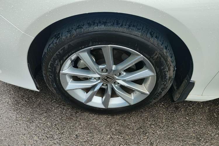 Used Honda Accord 2022 260TURBO Luxury Edition Left Front Wheel Hub