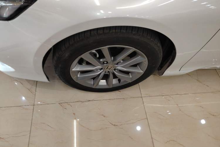 Used Honda Accord 2022 260TURBO Luxury Edition Left Front Wheel Hub