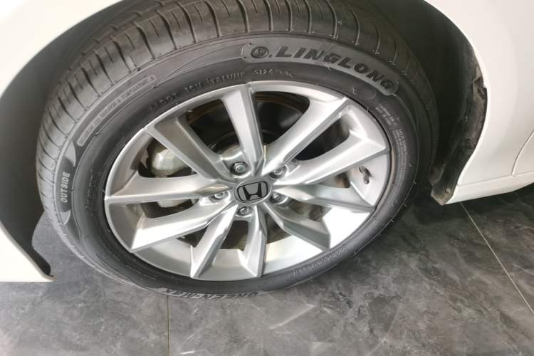 Used Honda Accord 2022 260TURBO Luxury Edition Left Front Wheel Hub