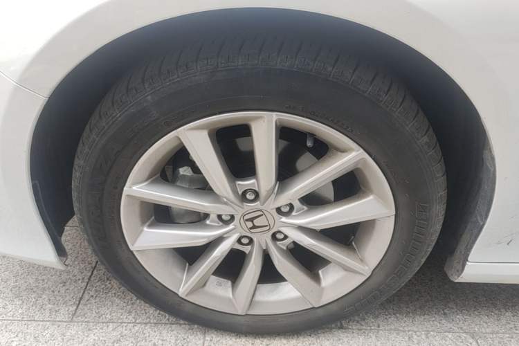 Used Honda Accord 2022 260TURBO Luxury Edition Left Front Wheel Hub