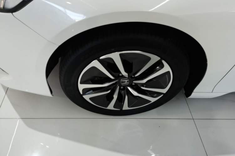 Used Honda Accord 2022 Xing·Hybrid 2.0L Xingling Version Left Front Wheel Hub