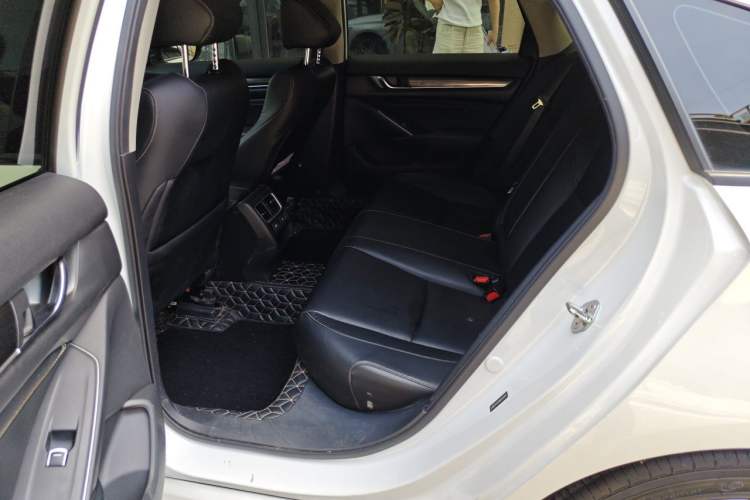 Used Honda Accord 2022 260TURBO Phantom Night · Prestige Edition Left Rear Seat