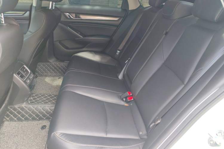Used Honda Accord 2022 260TURBO Phantom Night · Prestige Edition Left Rear Seat