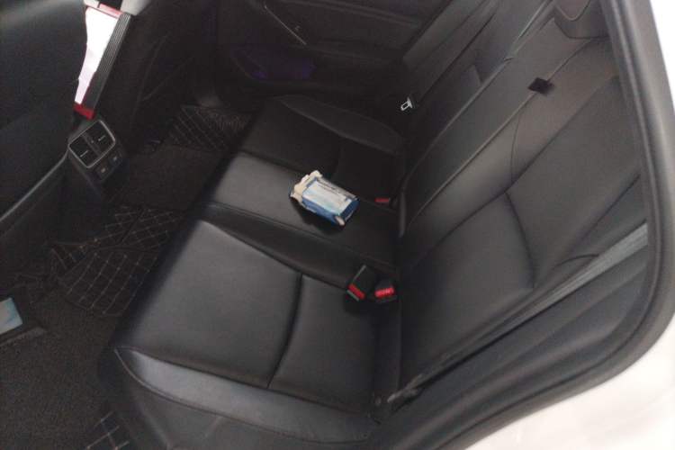 Used Honda Accord 2022 260TURBO Phantom Night · Prestige Edition Left Rear Seat