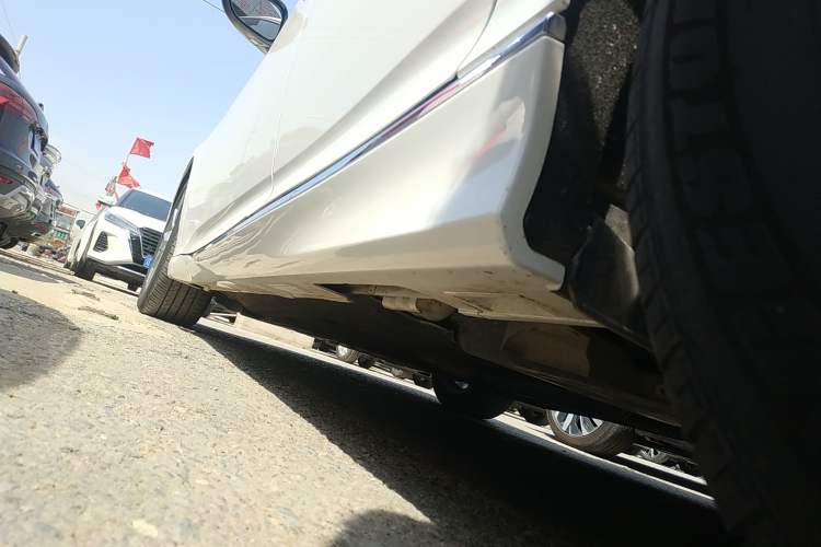 Used Honda Accord 2022 260TURBO Luxury Edition Left Side Sill