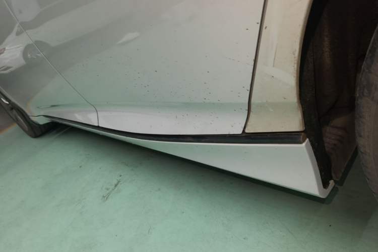 Used Honda Accord 2022 260TURBO Luxury Edition Left Side Sill