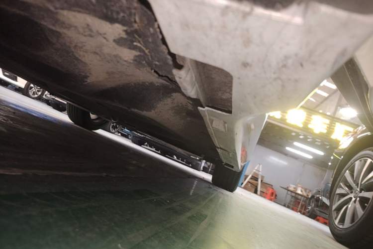 Used Honda Accord 2022 260TURBO Phantom Night · Prestige Edition Left Side Sill
