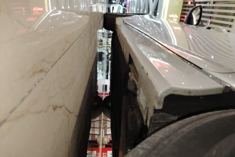 Used Honda Accord 2022 260TURBO Luxury Edition Left Side Sill