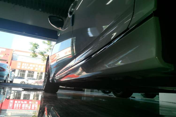 Used Honda Accord 2022 260TURBO Luxury Edition Left Side Sill