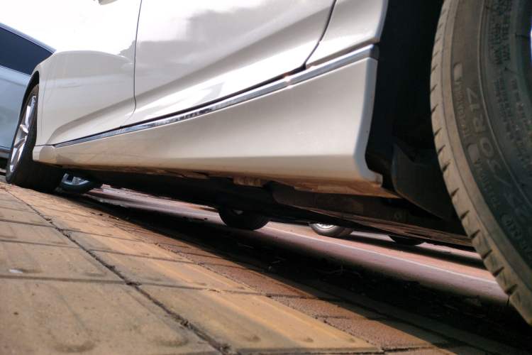 Used Honda Accord 2022 260TURBO Luxury Edition Left Side Sill