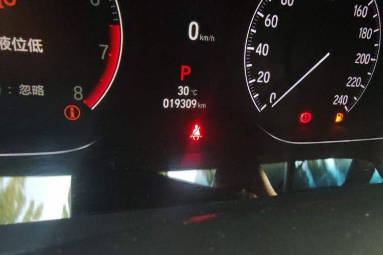 Used Honda Accord 2022 260TURBO Luxury Edition Odometer Close Up