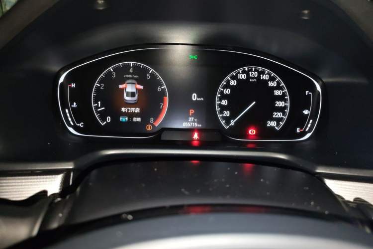 Used Honda Accord 2022 260TURBO Luxury Edition Odometer Close Up
