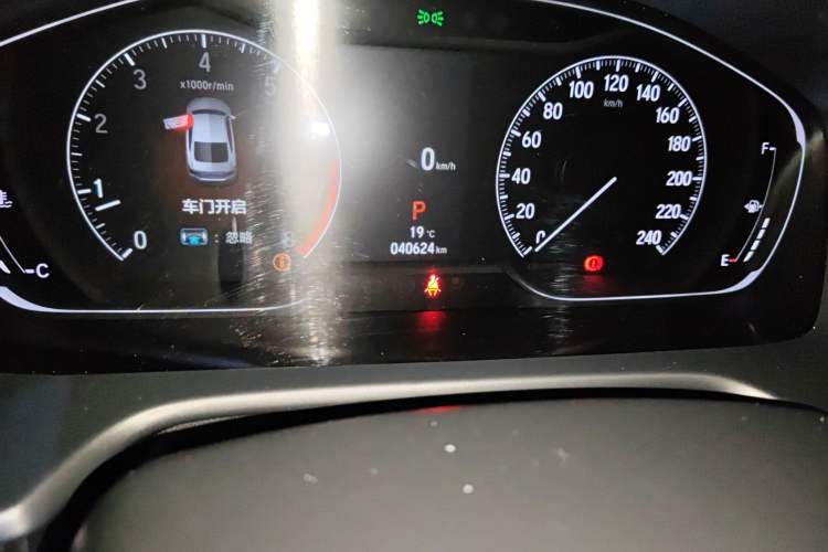 Used Honda Accord 2022 260TURBO Luxury Edition Odometer Close Up