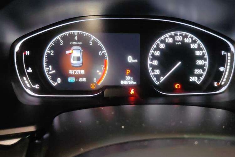 Used Honda Accord 2022 260TURBO Luxury Edition Odometer Close Up