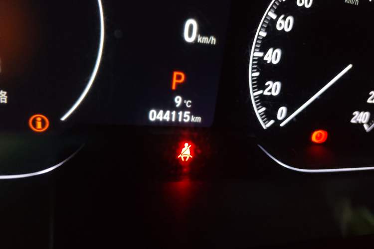 Used Honda Accord 2022 260TURBO Luxury Edition Odometer Close Up