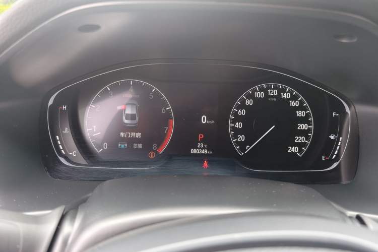 Used Honda Accord 2022 260TURBO Luxury Edition Odometer Close Up