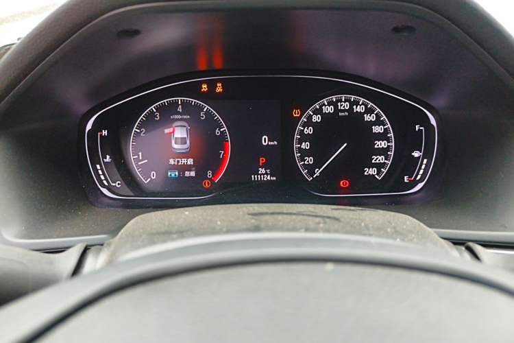 Used Honda Accord 2022 260TURBO Luxury Edition Odometer Close Up