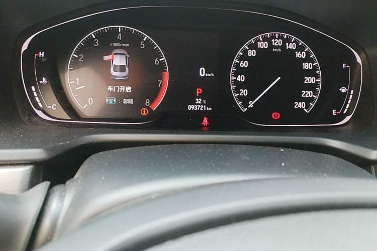 Used Honda Accord 2022 260TURBO Luxury Edition Odometer Close Up
