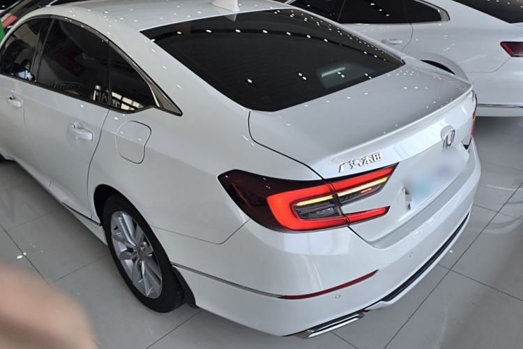 Used Honda Accord 2022 260TURBO Luxury Edition Rear Left 45 Deg