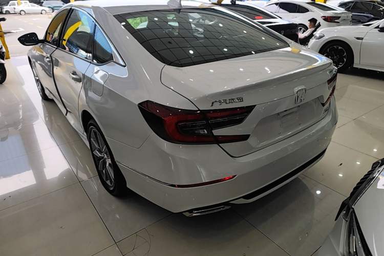 Used Honda Accord 2022 260TURBO Luxury Edition Rear Left 45 Deg