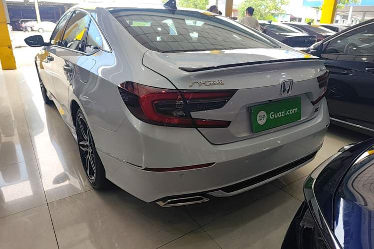 Used Honda Accord 2022 260TURBO Phantom Night · Prestige Edition Rear Left 45 Deg