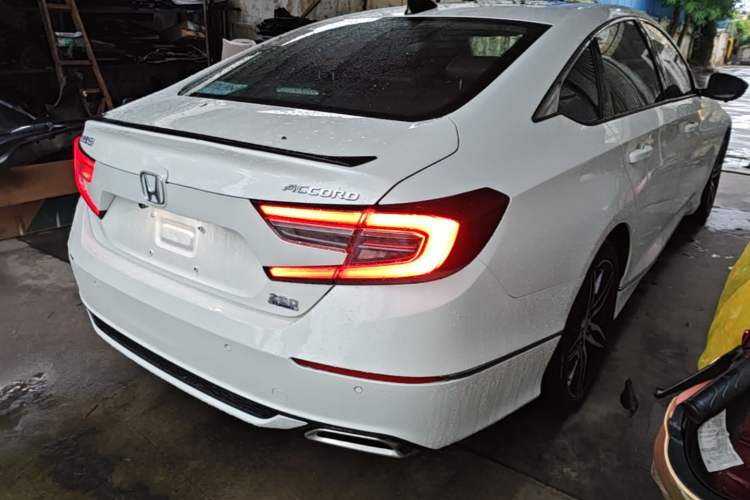 Used Honda Accord 2022 260TURBO Phantom Night · Prestige Edition Rear Right 45 Deg